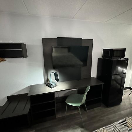 Studio 6 Suites East Syracuse Airport Екстериор снимка
