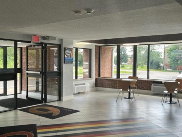 Studio 6 Suites East Syracuse Airport Екстериор снимка